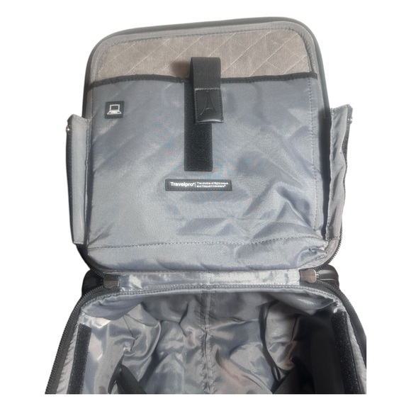 TRAVELPRO Executive Carryon/Laptop Suitcase (VGUC) - Picture 8 of 16